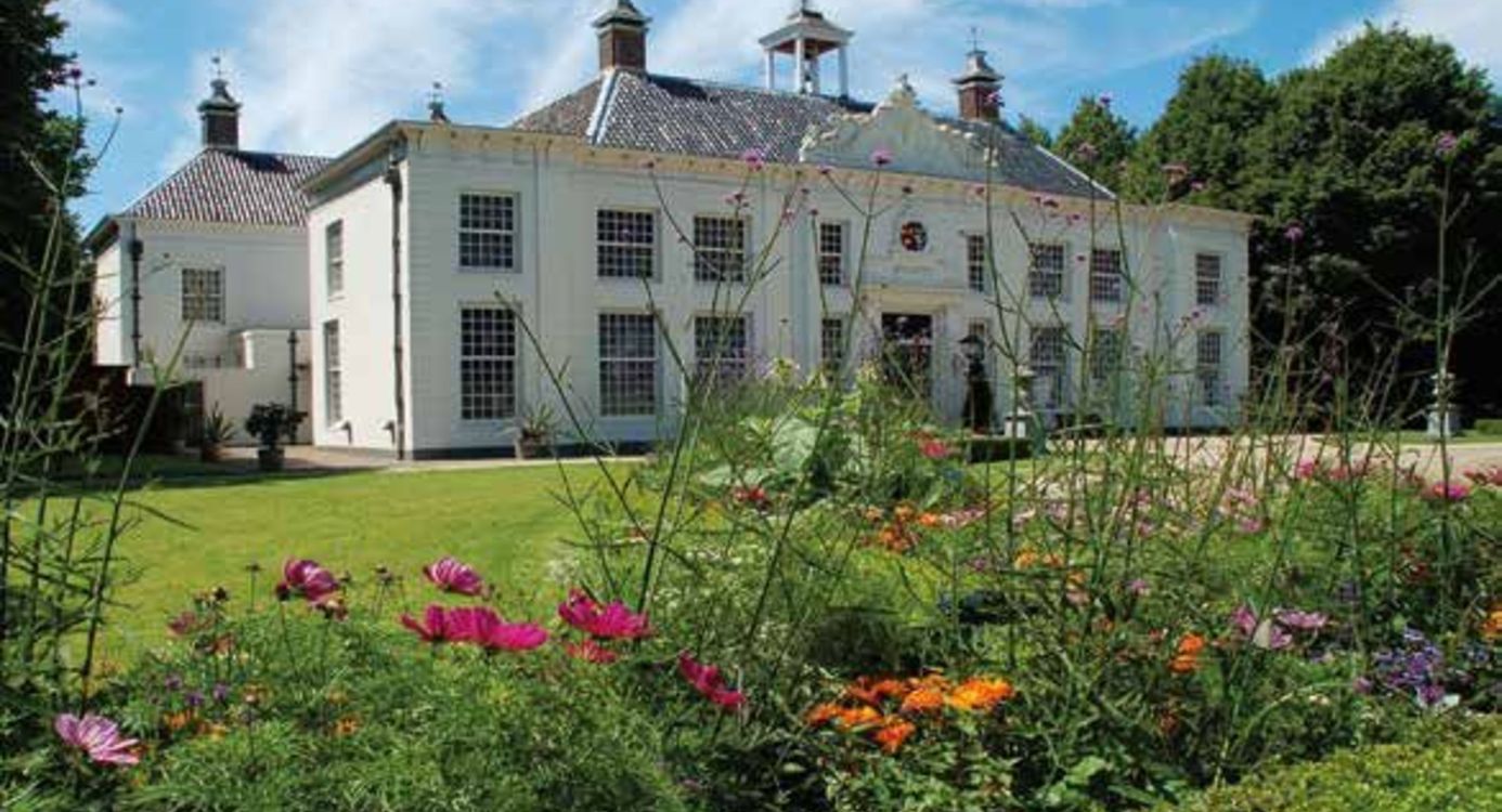 Vooraanzicht Buitenplaats Beeckestijn