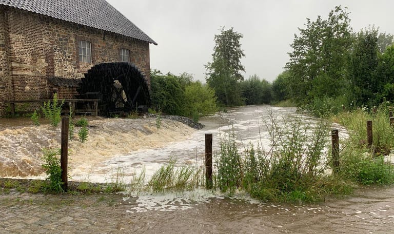 Hoogwater bij de Volmolen