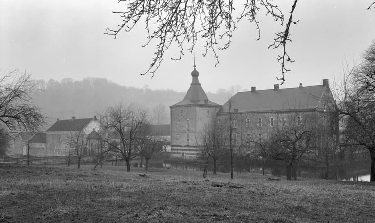 Genhoes aangekocht 1955