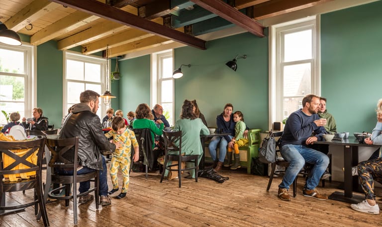 Gasterij Gezusters binnenkant