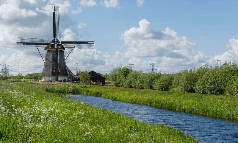 Molen de Onrust bij Naardermeer