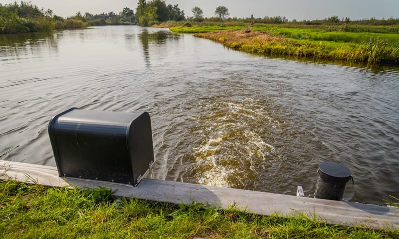 Het gemaal pompt