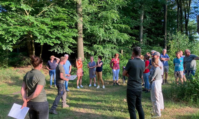 Buren, pachters en geïnteresseerden denken mee over de toekomst van landgoed Beekvliet - locatie sterrenbos (juni 2023)