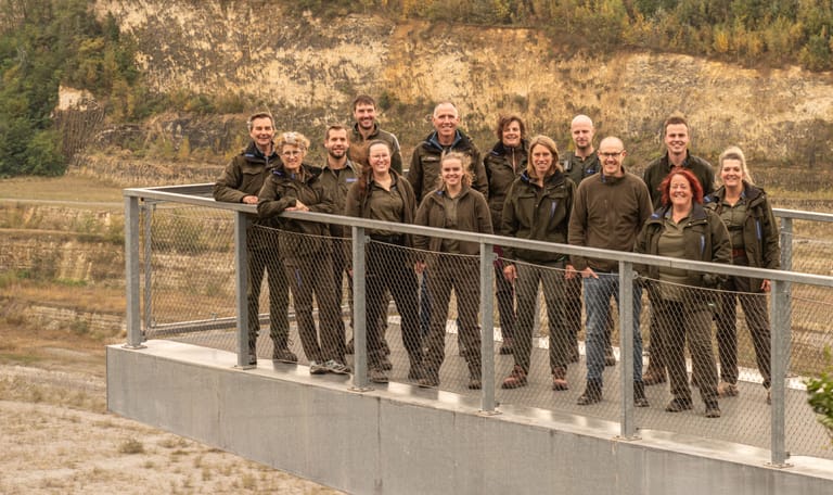 Team Sint-Pietersberg op uitkijkplatform