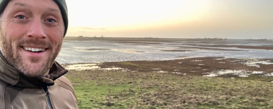 Boswachter Otto de Kat aan de Zuidkust van Schouwen