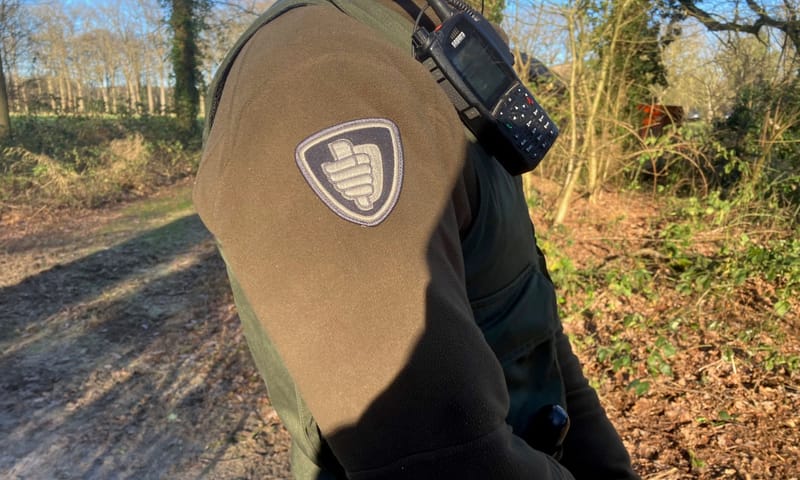 Een Boa is te herkennen aan dit embleem