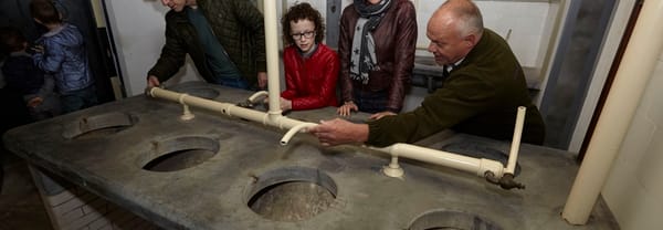 Sanitair in Fort Waver-Amstel