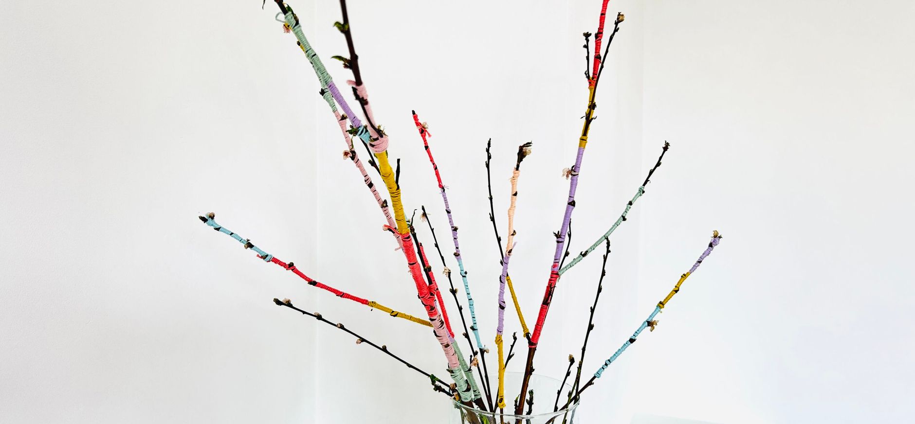 Paastakken versieren