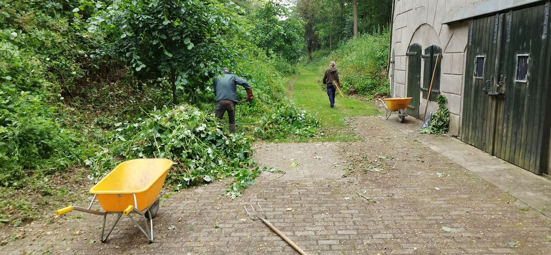 Beheervrijwilligers op Fort bij Abcoude Beheervrijwilligers op Fort bij Abcoude