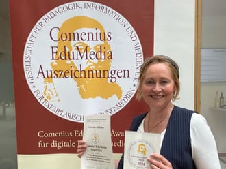 Uitreiking Comenius EduMedia Award aan ontwikkelaar Podium