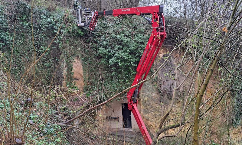 werkzaamheden bovenop de Kluis