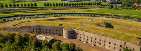 Fort Spijkerboor vanuit de lucht gezien