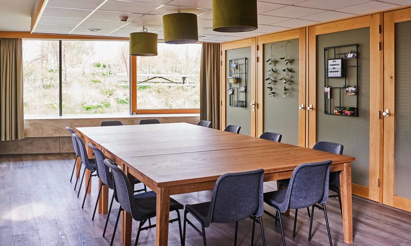 Vergaderzaal bij Paviljoen de Posbank