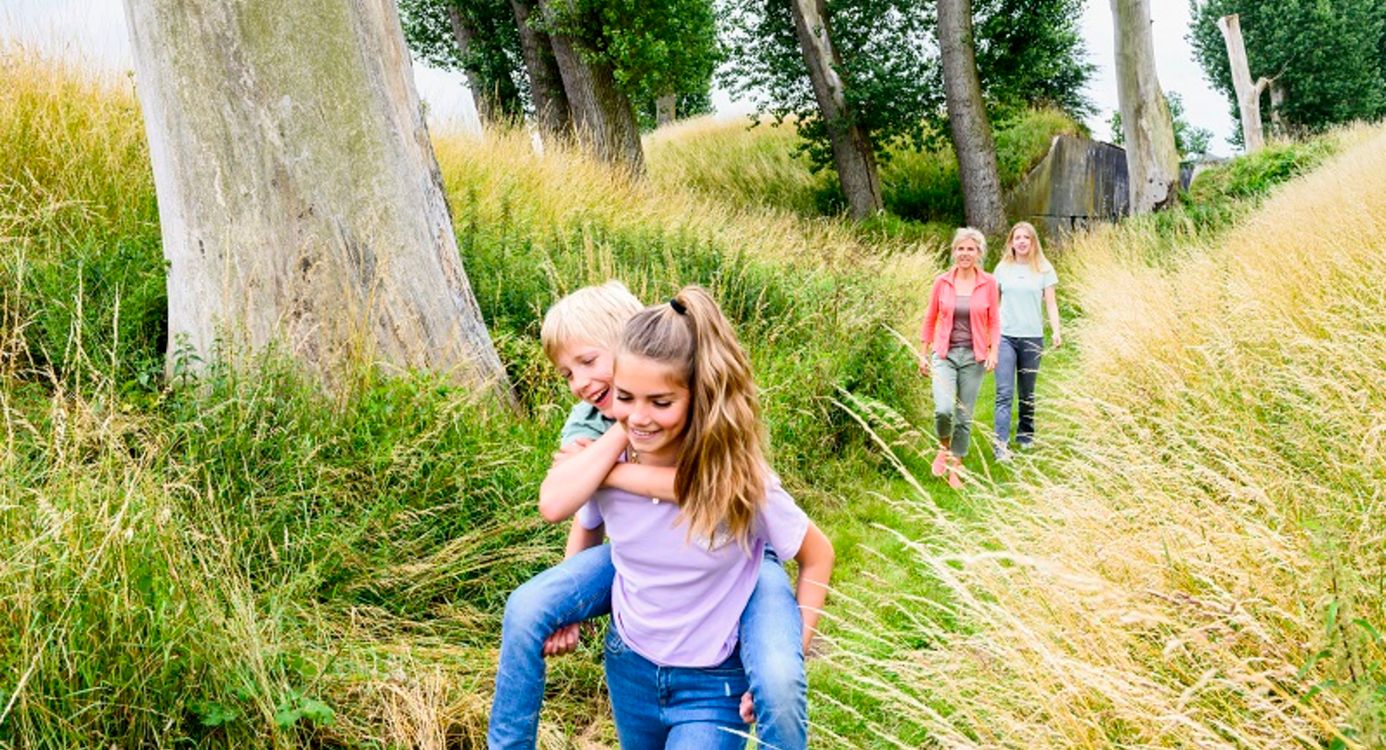 Wandelen van fort tot fort