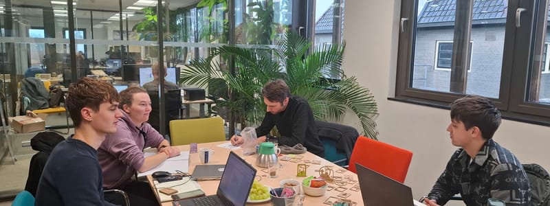 IPO studenten in gesprek met ondernemer Schiermonnikoog IPO studenten in gesprek met ondernemer Schiermonnikoog