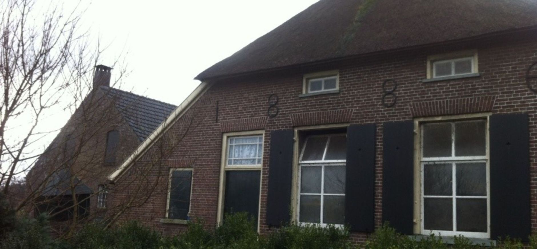 Na lange processen kan de boerderij, die al sinds de jaren '70 als schuur wordt gebruikt, eindelijk worden opgeknapt.