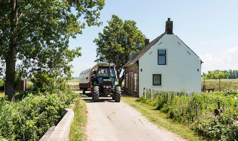 Huifkartocht over Tiengemeten