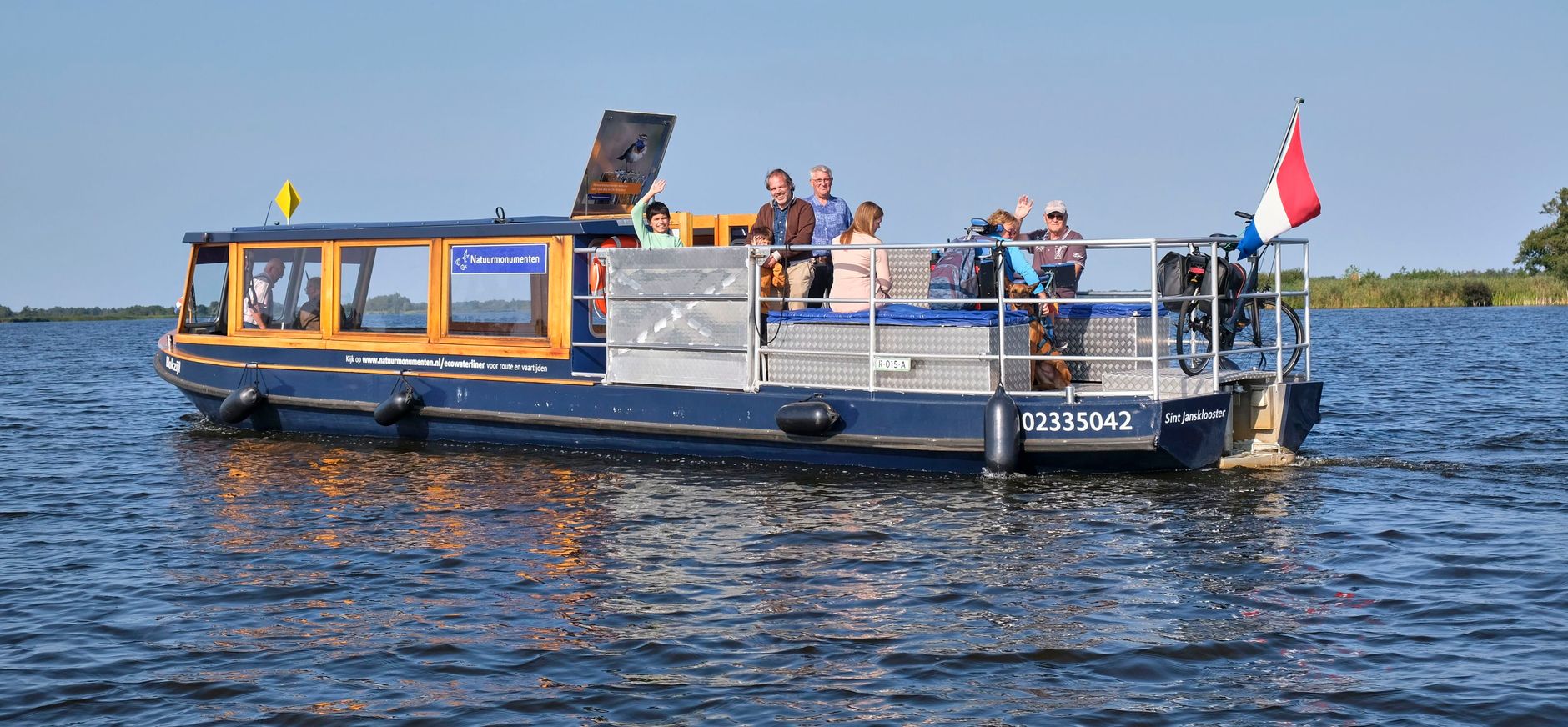 ‘In De Wieden kun je parkeren in Giethoorn combineren met een unieke vaartocht
