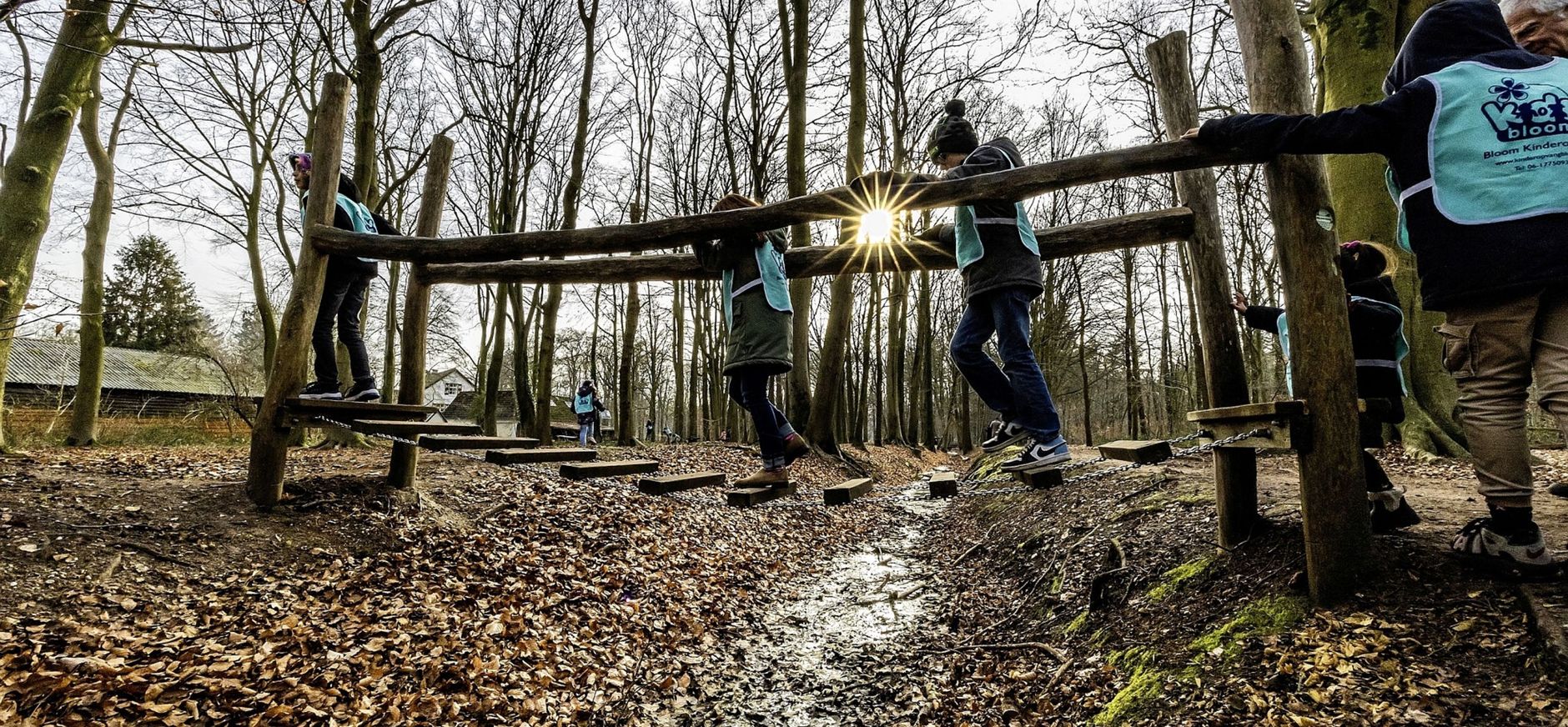 Nieuw Klompenpad KIDS op landgoed Woudhuizen in Apeldoorn Nieuw Klompenpad KIDS op landgoed Woudhuizen in Apeldoorn