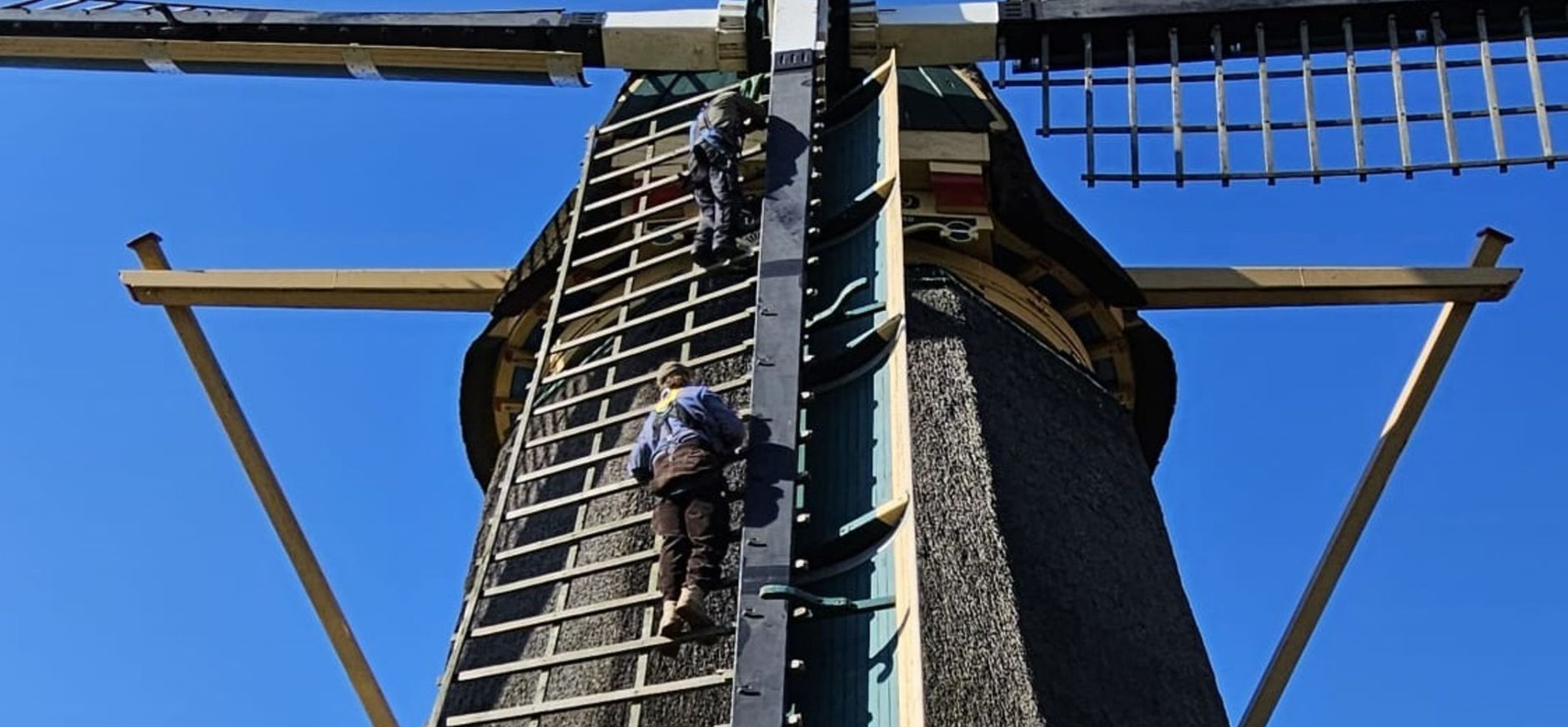 Ontmanteling wiekenkruis molen De Onrust Naardermeer
