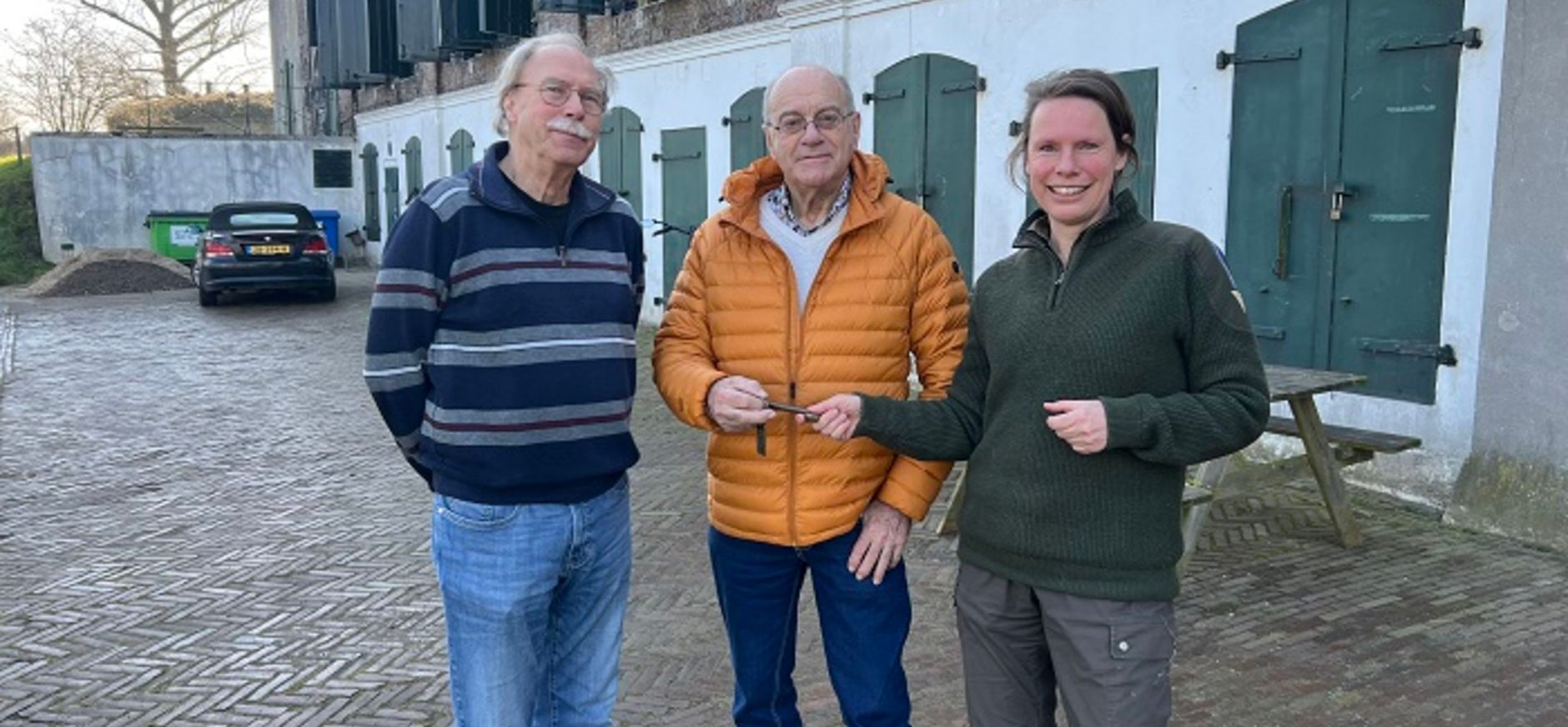 Overhandiging sleutel Fort Nieuwersluis
