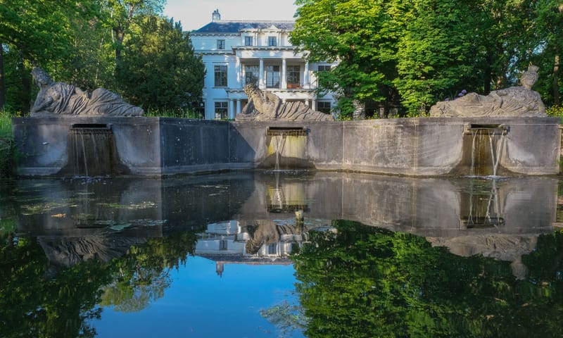 De Tempel in de lente