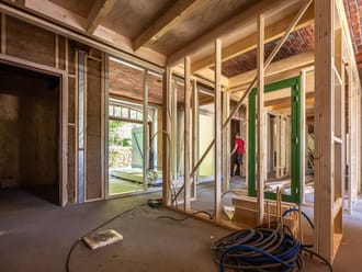 Buisse Hoeve tijdens de verbouwing