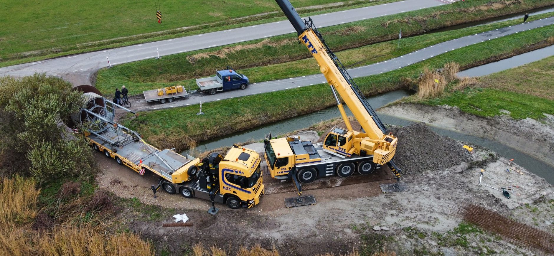 Uitkijktoren Hegewiersterfjield wordt geplaatst