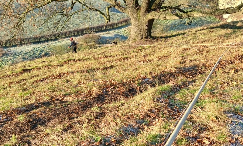 Abseilen voor onderhoud groeves