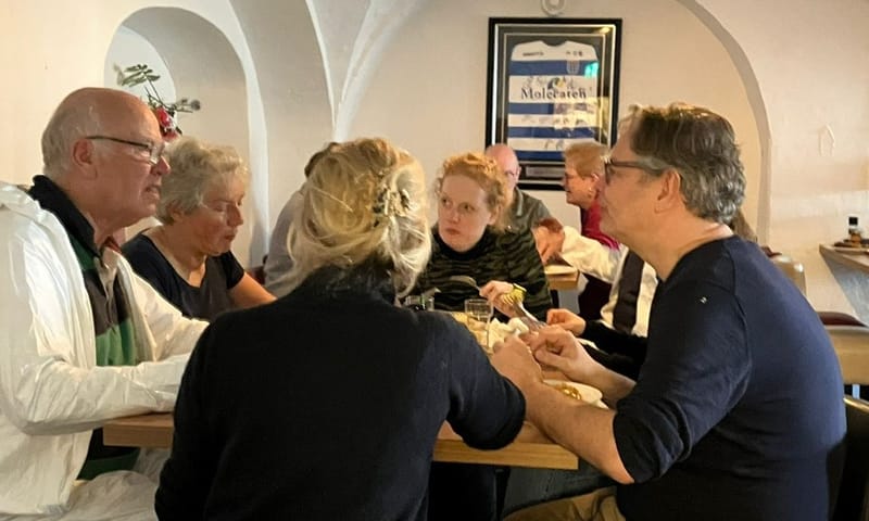 lunch souterrain eerde