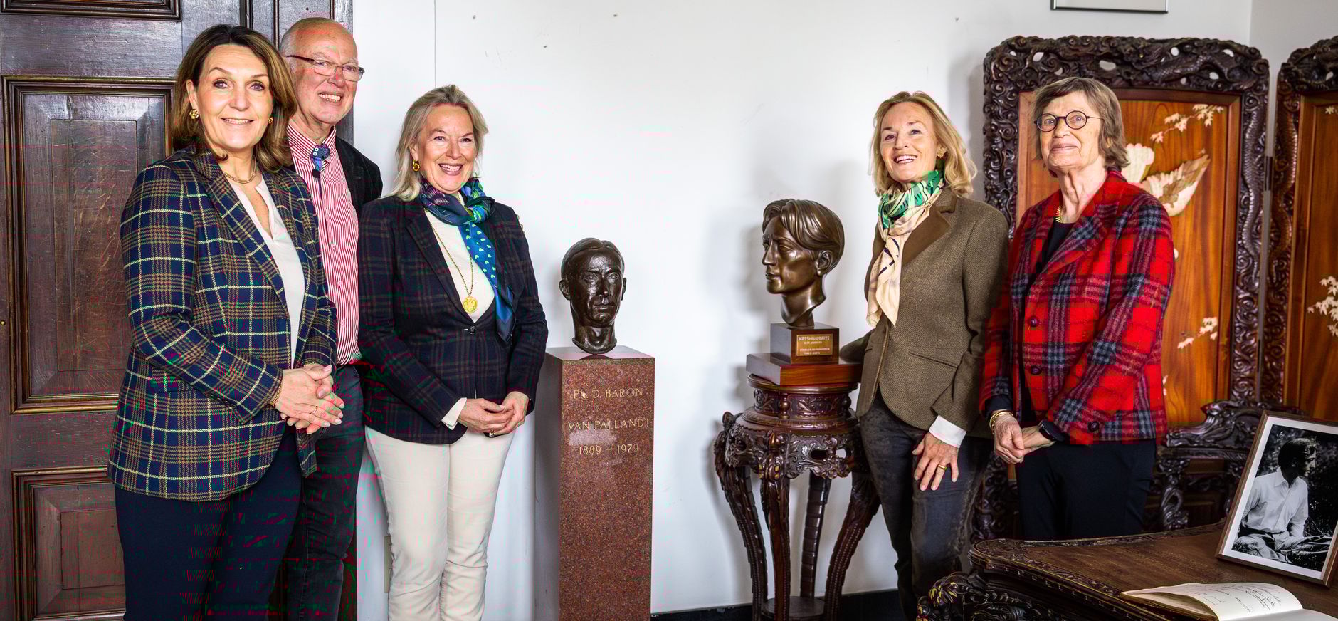 Bronzen beeld Van Pallandt