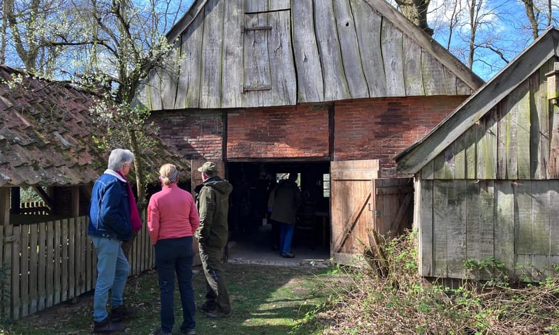 Bezoekers in De Bommelas