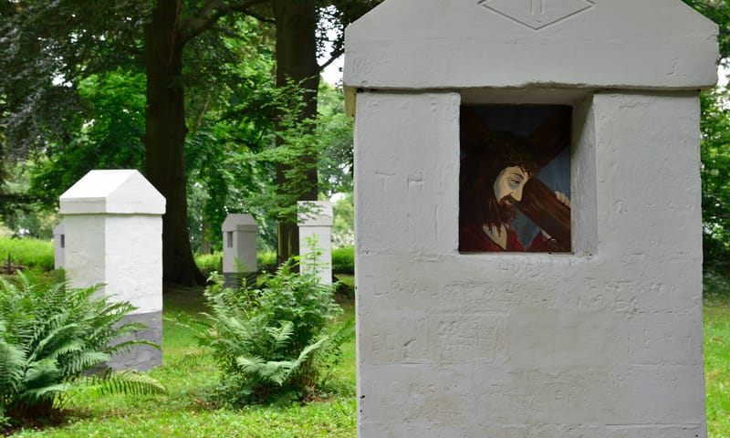 Kruisweg bij de Kluis