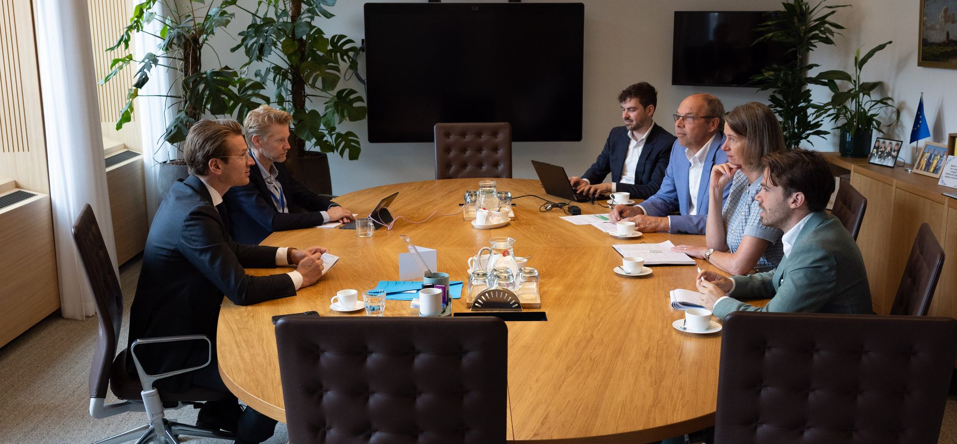 Gesprek Natuurmonumenten NM met minister van Essen