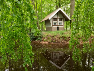 Theekoepel en eendenhuisje De Colckhof