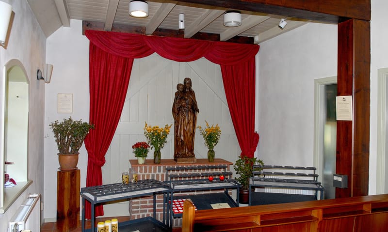 Interieur Tolbergse Schuurkapel