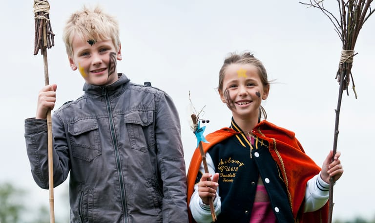 Maak een takkenbezem