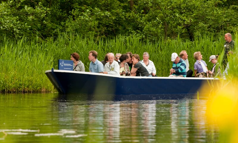 Varen en stil genieten op de Ankeveense Plassen