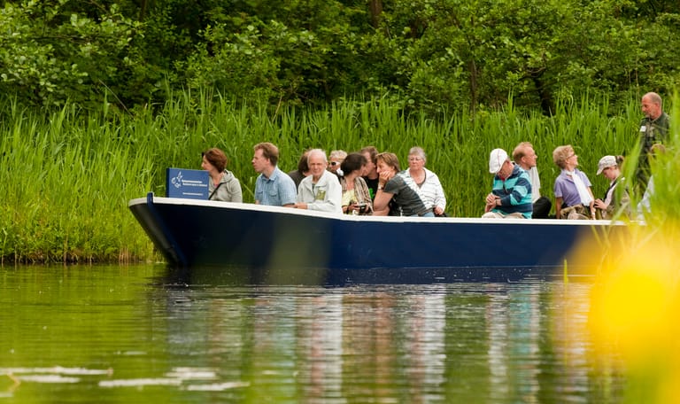 Varen en stil genieten op de Ankeveense Plassen