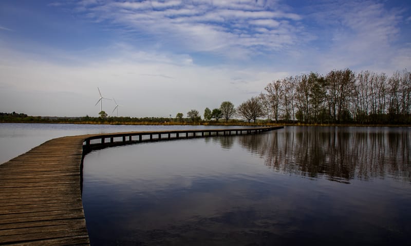 Mooie route over de brug van het leikeven in huis ter heide Noord-Brabant 