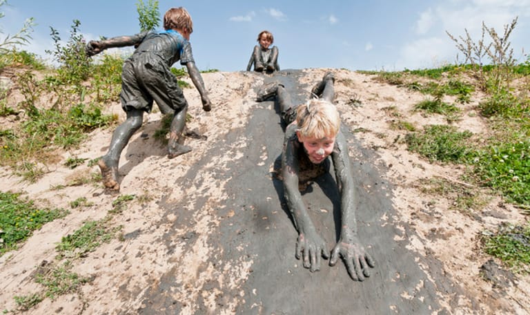 Modderglijbaan maken