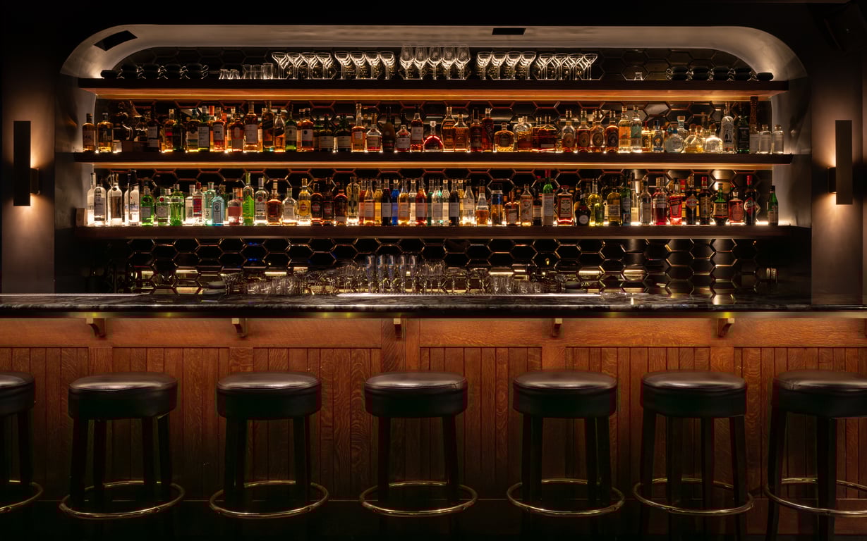 Bar Ocelli Interior
