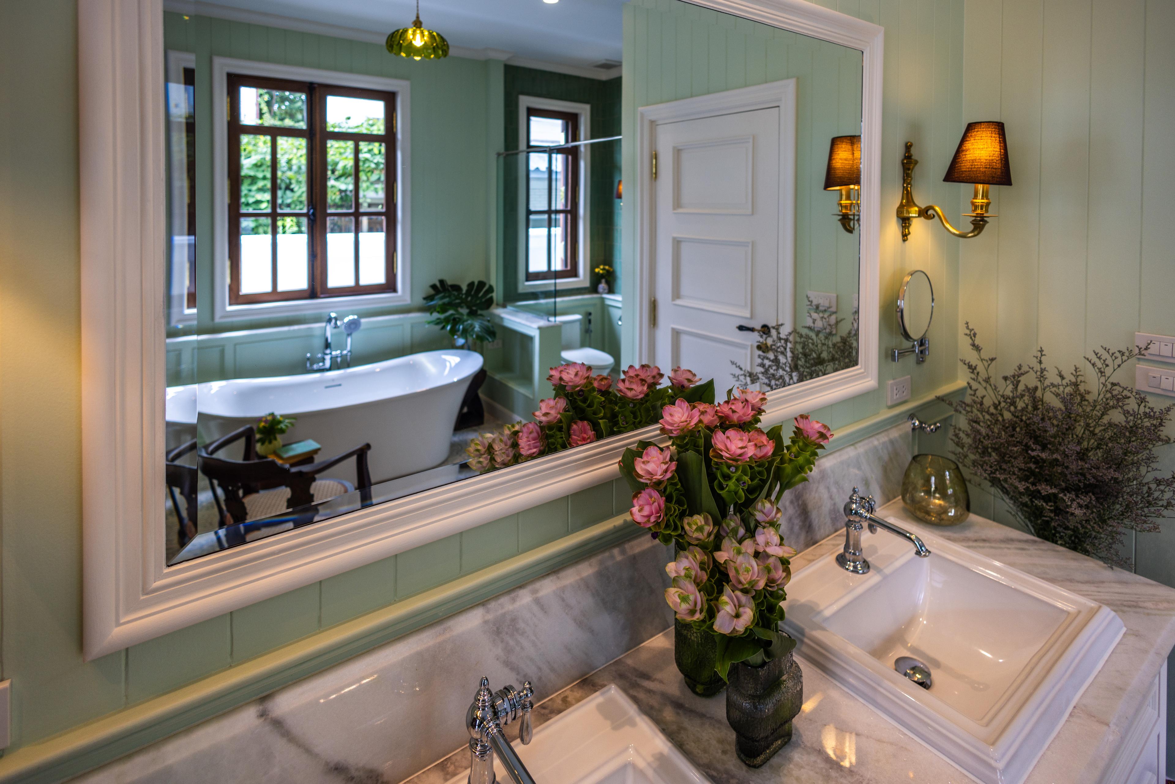 The Celadon Suite 5