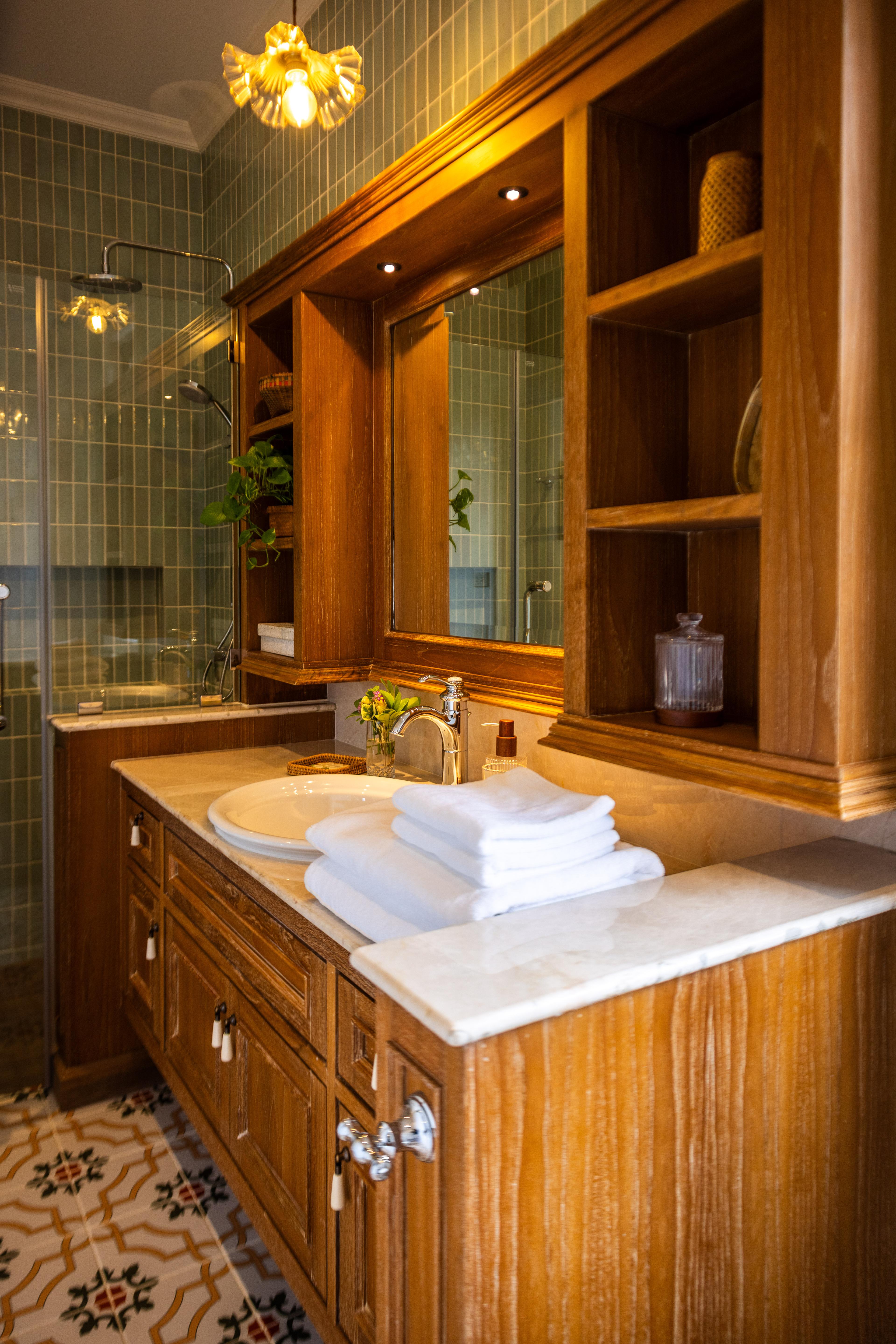 The Botanical Suite 5