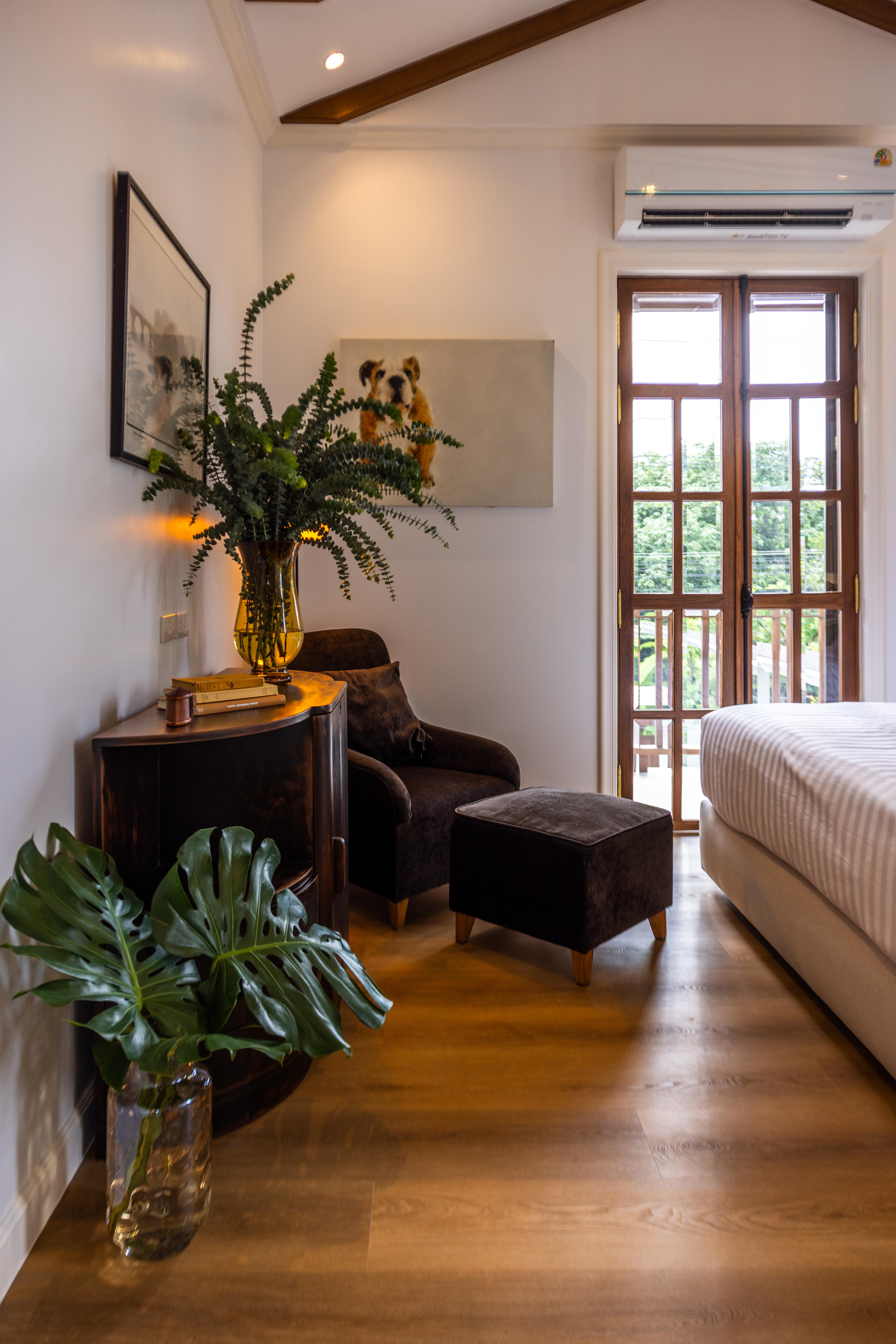 The Saran Suite 6