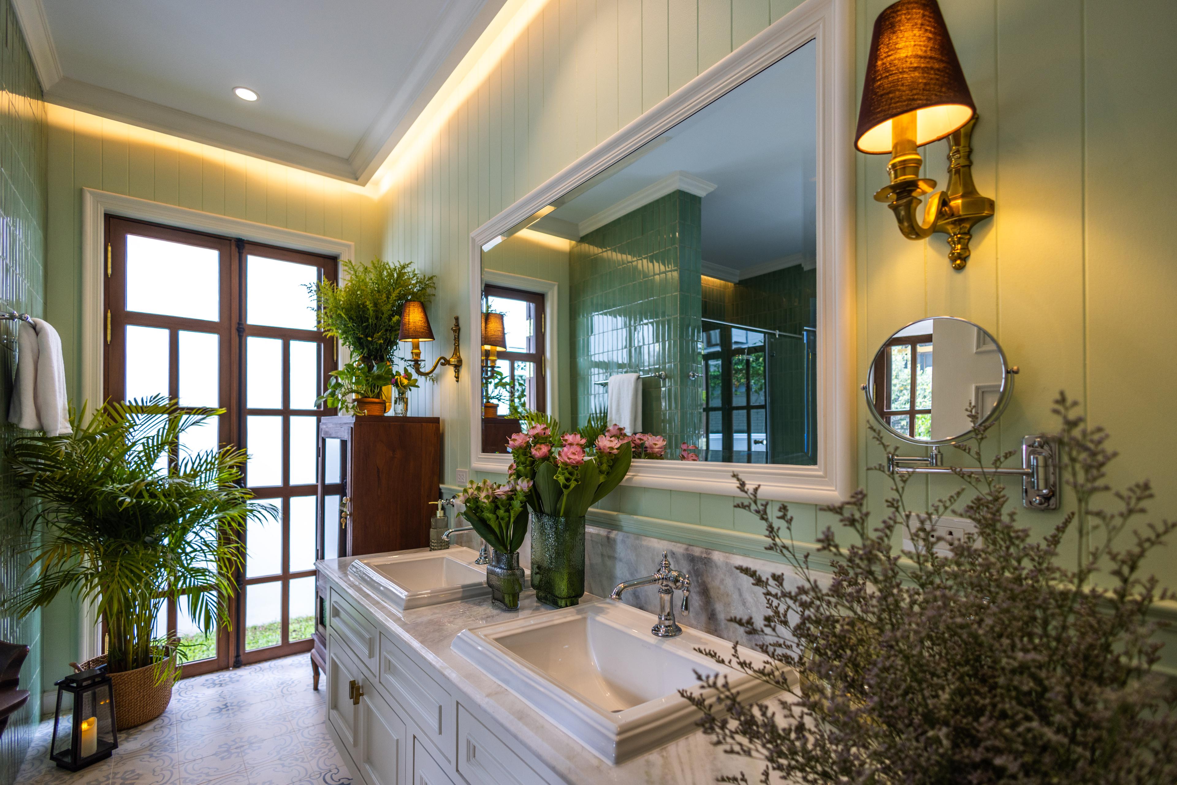 The Celadon Suite 4