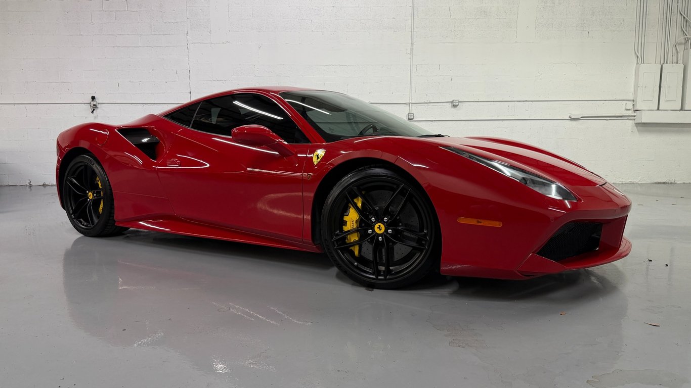 2016 FERRARI 488 GTB
