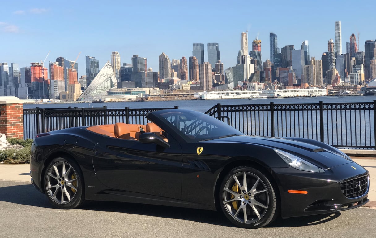 2010 FERRARI CALIFORNIA