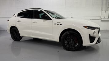 2022 Maserati Levante GT's photo