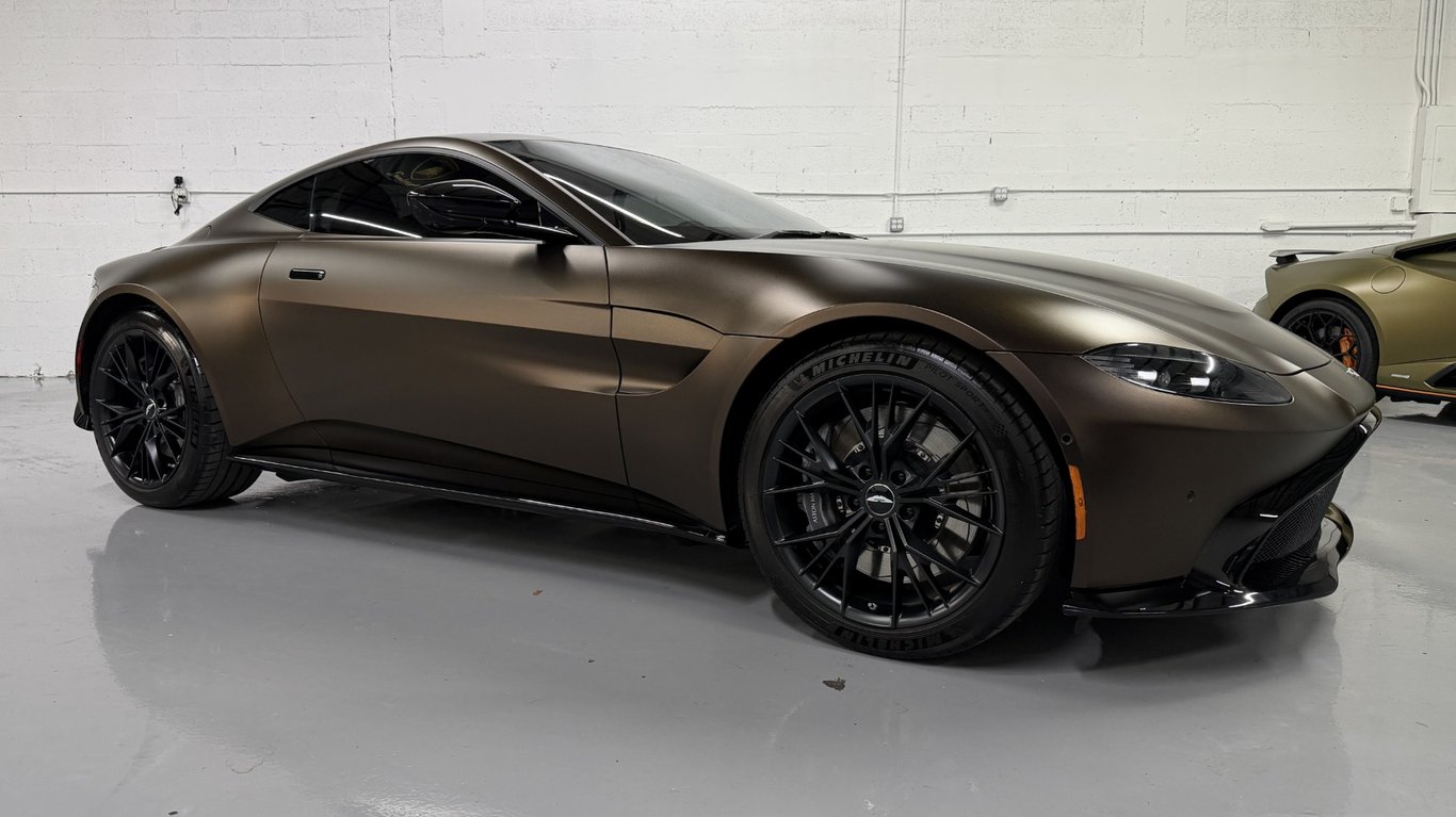 2021 Aston Martin Vantage